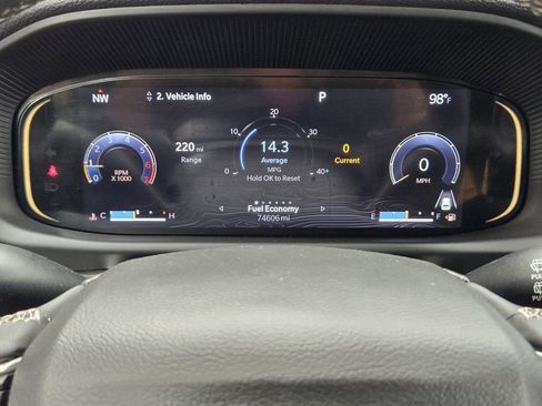 Used 2023 Jeep Wagoneer L Series II image 14