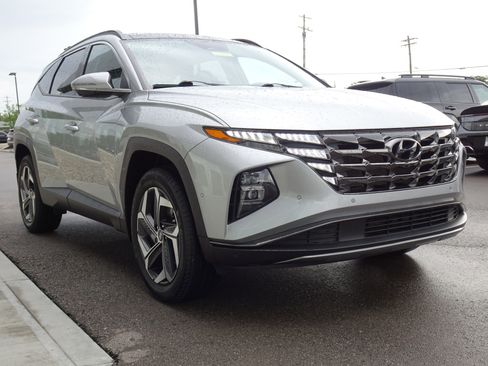 Used 2023 Hyundai Tucson Limited AWD/4WD image 6