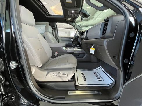 New 2026 Chevrolet Silverado 1500 LTZ w/ Technology Package AWD/4WD image 19