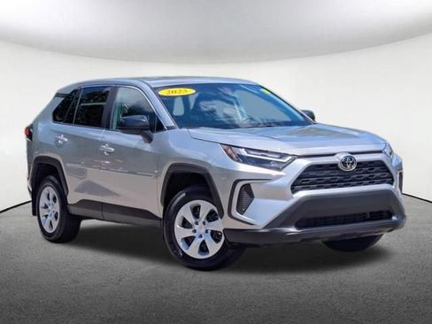 Certified 2025 Toyota RAV4 LE AWD/4WD image 2