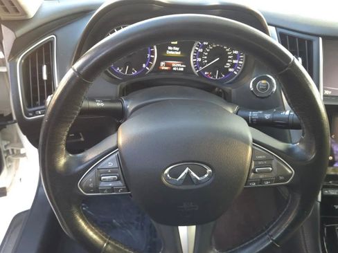 Used 2017 INFINITI Q50 Premium image 12