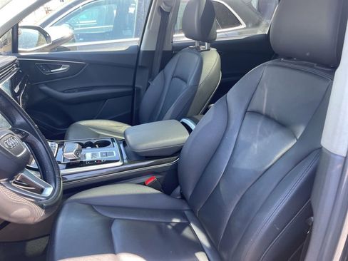 Used 2023 Audi Q7 2.0T Premium AWD/4WD image 10