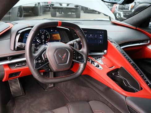 Used 2024 Chevrolet Corvette Stingray Premium Conv w/ Battery Protection Package RWD image 17