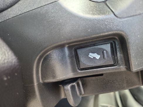 Used 2024 RAM 2500 Laramie w/ Safety Group image 37