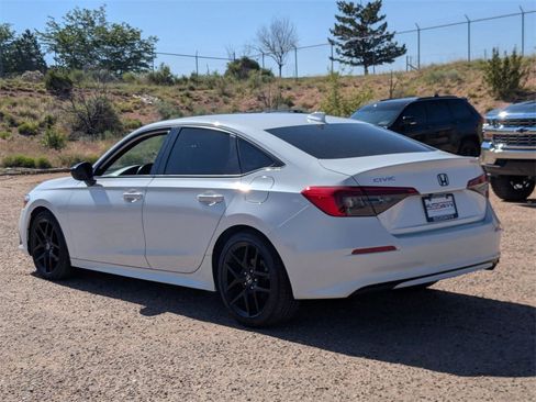 Used 2024 Honda Civic Sport image 8