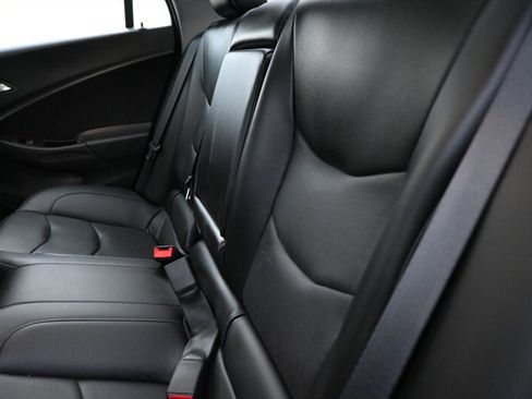 Used 2018 Chevrolet Volt LT w/ Comfort Package image 47