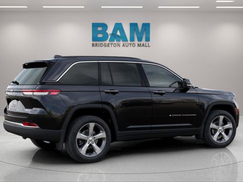 New 2026 Jeep Grand Cherokee Limited image 15