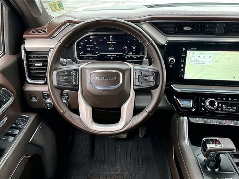 Used 2025 GMC Sierra 1500 Denali w/ Technology Package image 5