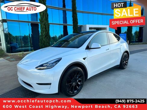 Used 2023 Tesla Model Y 2WD image 1