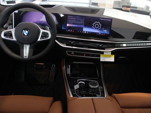 New 2026 BMW X5 xDrive40i w/ M Sport Package AWD/4WD image 6