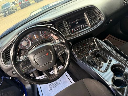 Used 2021 Dodge Challenger GT image 23
