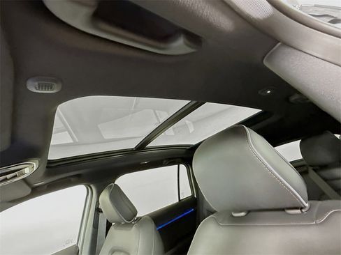 Used 2025 Jeep Wagoneer S Limited image 24