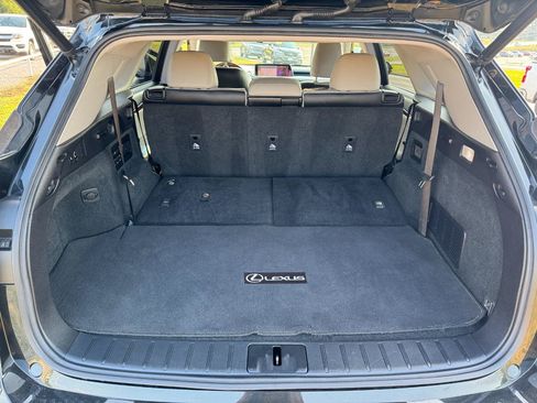 Used 2018 Lexus RX 350L FWD image 12