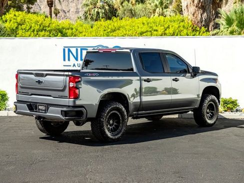 Used 2021 Chevrolet Silverado 1500 Custom w/ LPO, Blackout Package AWD/4WD image 6