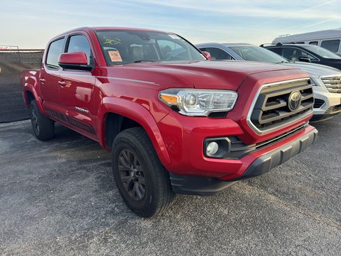 Used 2020 Toyota Tacoma SR5 RWD image 1