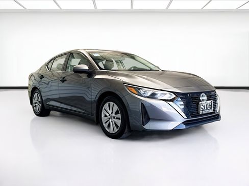 Used 2024 Nissan Sentra S FWD image 3