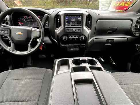Used 2022 Chevrolet Silverado 1500 Custom RWD image 15