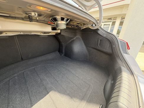 Used 2021 Hyundai Elantra Limited FWD image 38