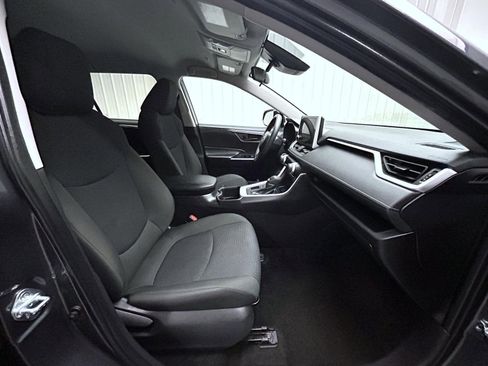 Used 2024 Toyota RAV4 LE image 15