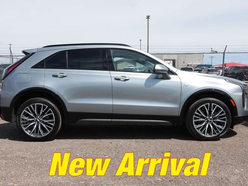 Used 2025 Cadillac XT4 Sport AWD/4WD image 1