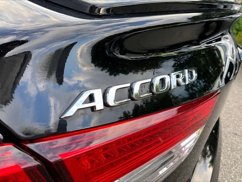 Used 2022 Honda Accord Sport image 10