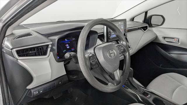 Used 2020 Toyota Corolla LE FWD image 24
