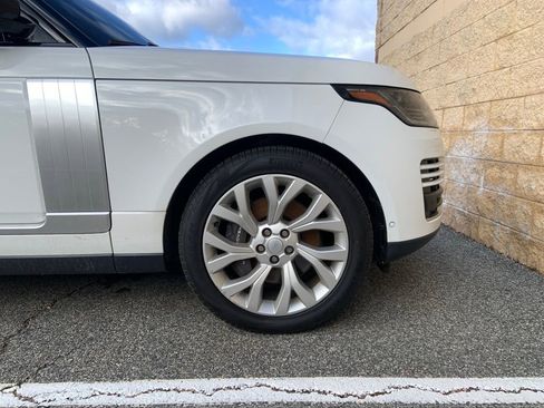 Certified 2021 Land Rover Range Rover Westminster Edition image 9