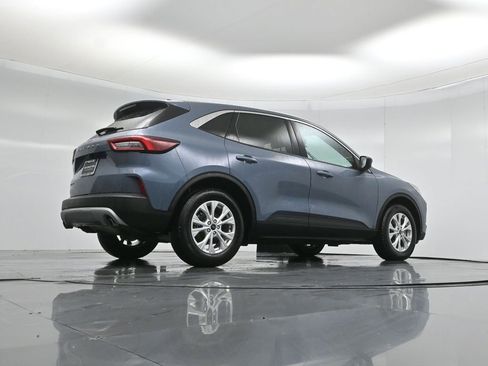 Used 2024 Ford Escape Active image 49