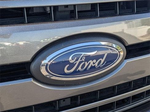 Used 2018 Ford F150 XLT w/ Equipment Group 302A Luxury image 13