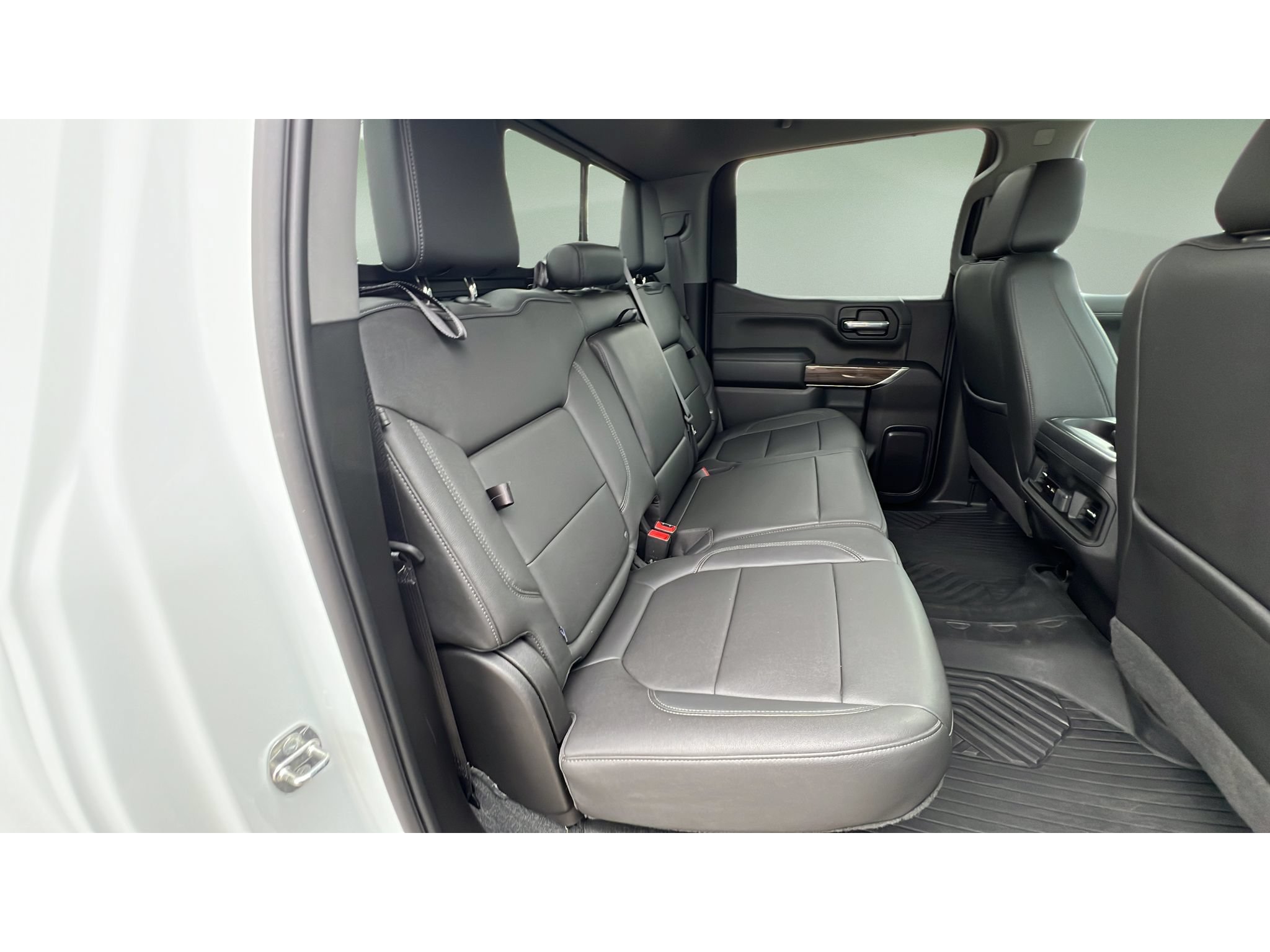 Certified 2022 Chevrolet Silverado 1500 LT Trail Boss w/ LT Trail Boss Premium Package AWD/4WD image 31