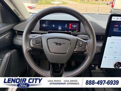 Used 2025 Ford Mustang Mach-E Select w/ Comfort Package Lite AWD/4WD image 16