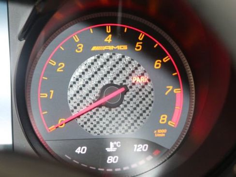 Used 2018 Mercedes-Benz AMG GT R image 28