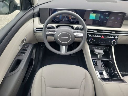 New 2026 Hyundai Tucson SEL FWD image 14