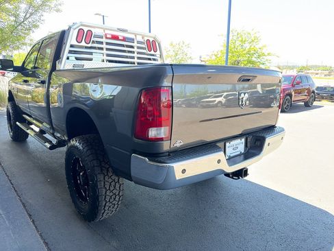 Used 2016 RAM 2500 Tradesman w/ Chrome Appearance Group AWD/4WD image 14