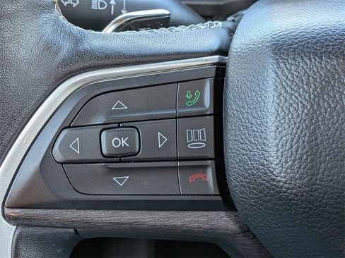 Used 2022 Jeep Grand Cherokee L Limited image 26