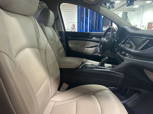 Used 2020 Buick Enclave Premium w/ Surround and Sites Package image 44