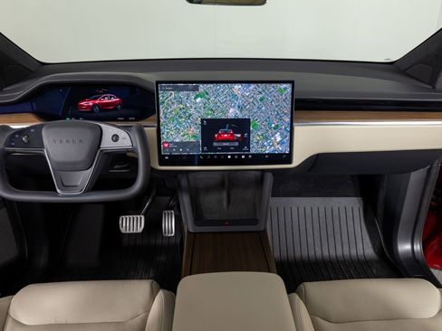 Used 2023 Tesla Model X image 41