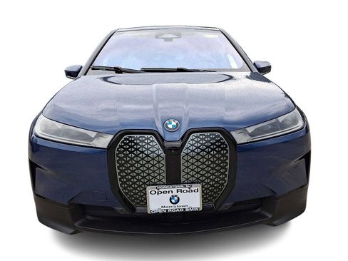 Used 2024 BMW iX xDrive50 w/ Convenience Package AWD/4WD image 2