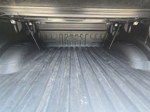 Used 2022 Ford F150 Lariat w/ Equipment Group 502A High image 12