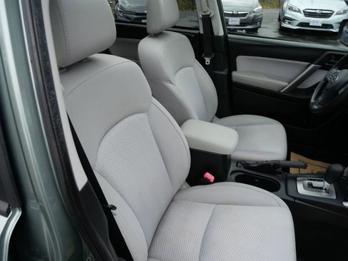 Used 2016 Subaru Forester 2.5i Premium w/ All-Weather Package image 28