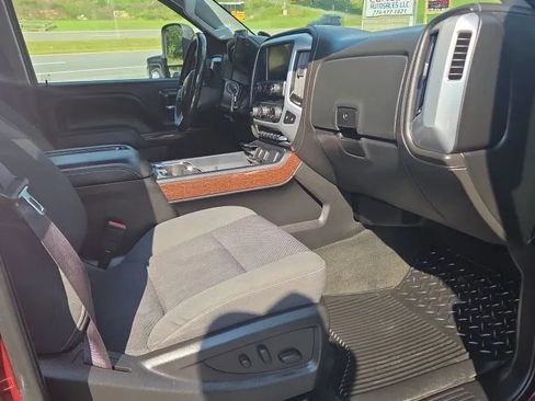 Used 2015 GMC Sierra 2500 SLE AWD/4WD image 10