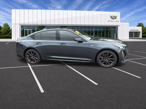 Certified 2022 Cadillac CT5 V w/ Cold Weather Package AWD/4WD image 4