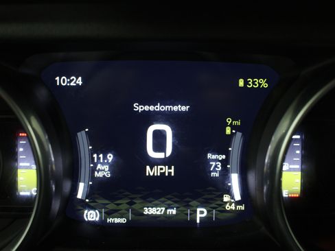 Used 2022 Jeep Wrangler Unlimited Sahara w/ Cold Weather Group image 13