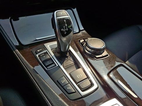 Used 2016 BMW 535i xDrive Sedan AWD/4WD image 21