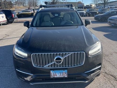 Used 2016 Volvo XC90 T6 Inscription w/ Vision Package image 18