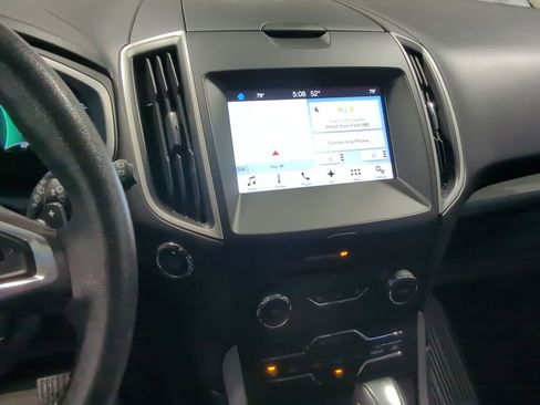 Used 2017 Ford Edge SEL w/ Equipment Group 201A image 39