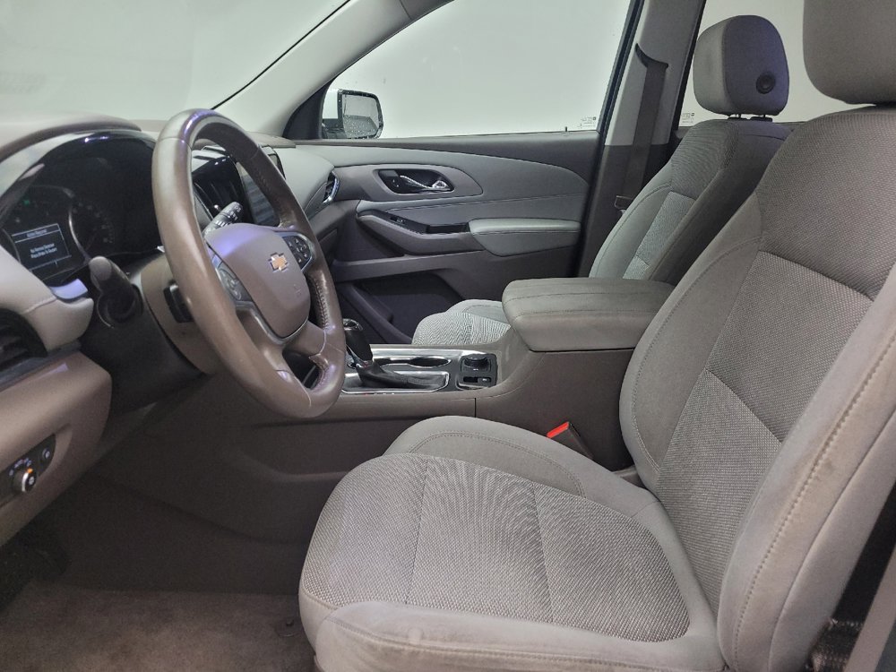 Used 2018 Chevrolet Traverse LT w/ LPO, Floor Liner Package AWD/4WD image 17