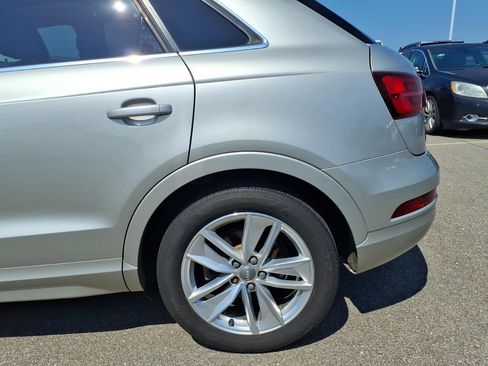 Used 2016 Audi Q3 2.0T Premium Plus w/ Technology Package AWD/4WD image 23