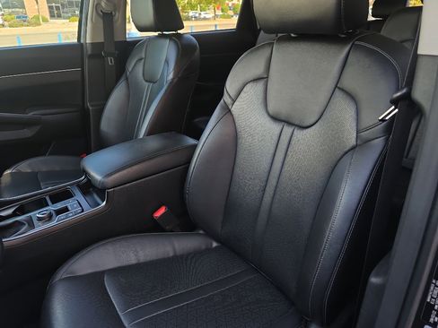 Used 2022 Kia Sorento X-Line EX image 25