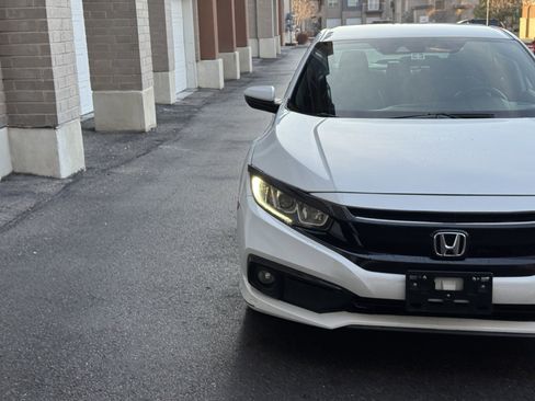 Used 2021 Honda Civic Sport image 10